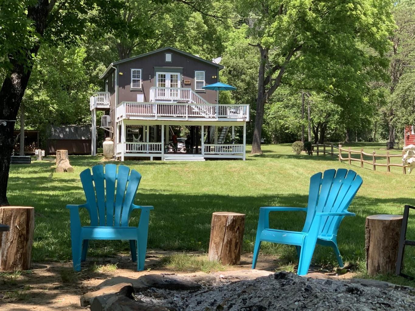 Bear Valley- Riverfront With Hot Tub! Luray Eksteriør billede